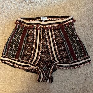 geometric/mandela shorts